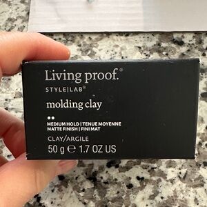Living proof molding clay 1.7 ounce